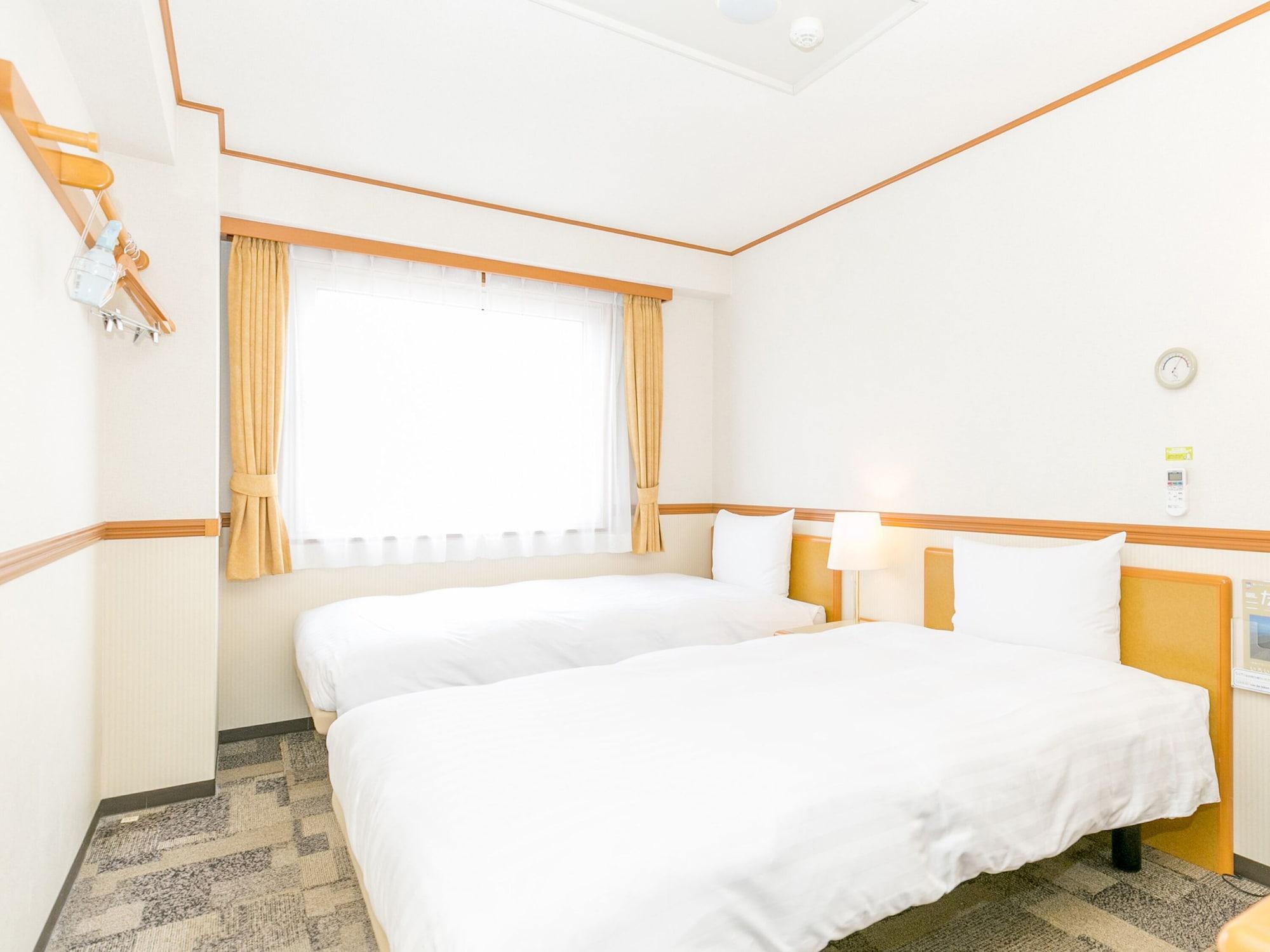 Toyoko Inn Tokyo Monzen-Nakacho Eitaibashi Exterior photo