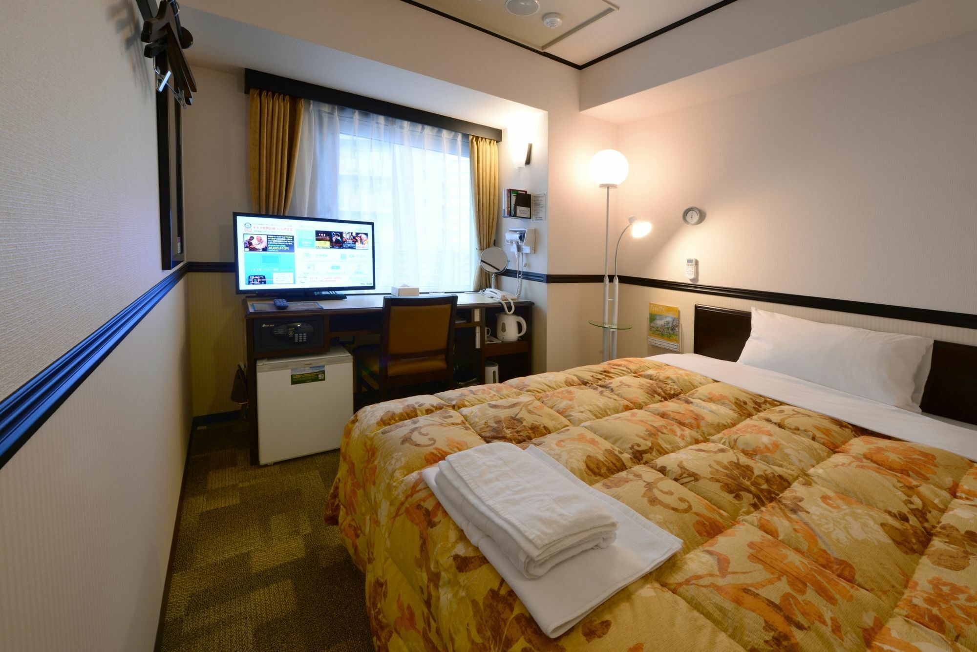 Toyoko Inn Tokyo Monzen-Nakacho Eitaibashi Exterior photo
